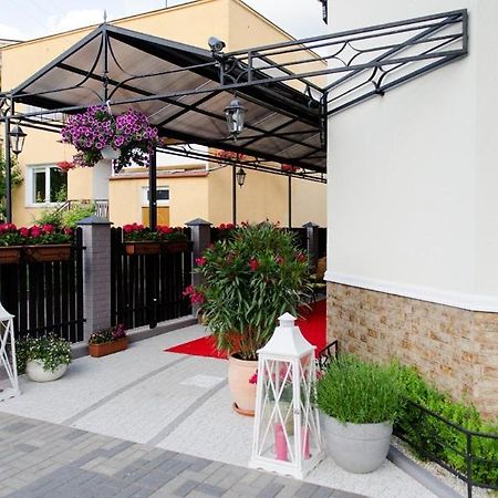 Pokoje De Luxe Figaro Płock Dış mekan fotoğraf