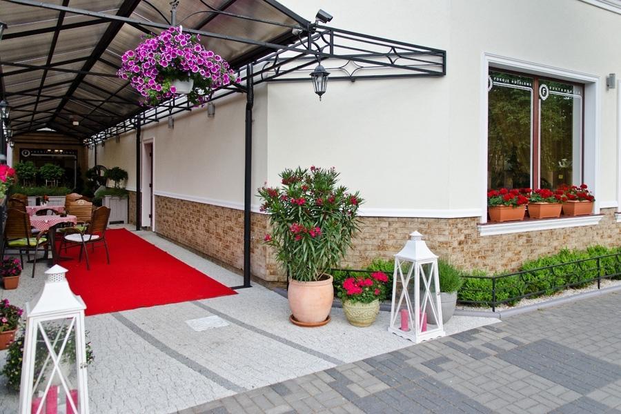 Pokoje De Luxe Figaro Płock Dış mekan fotoğraf