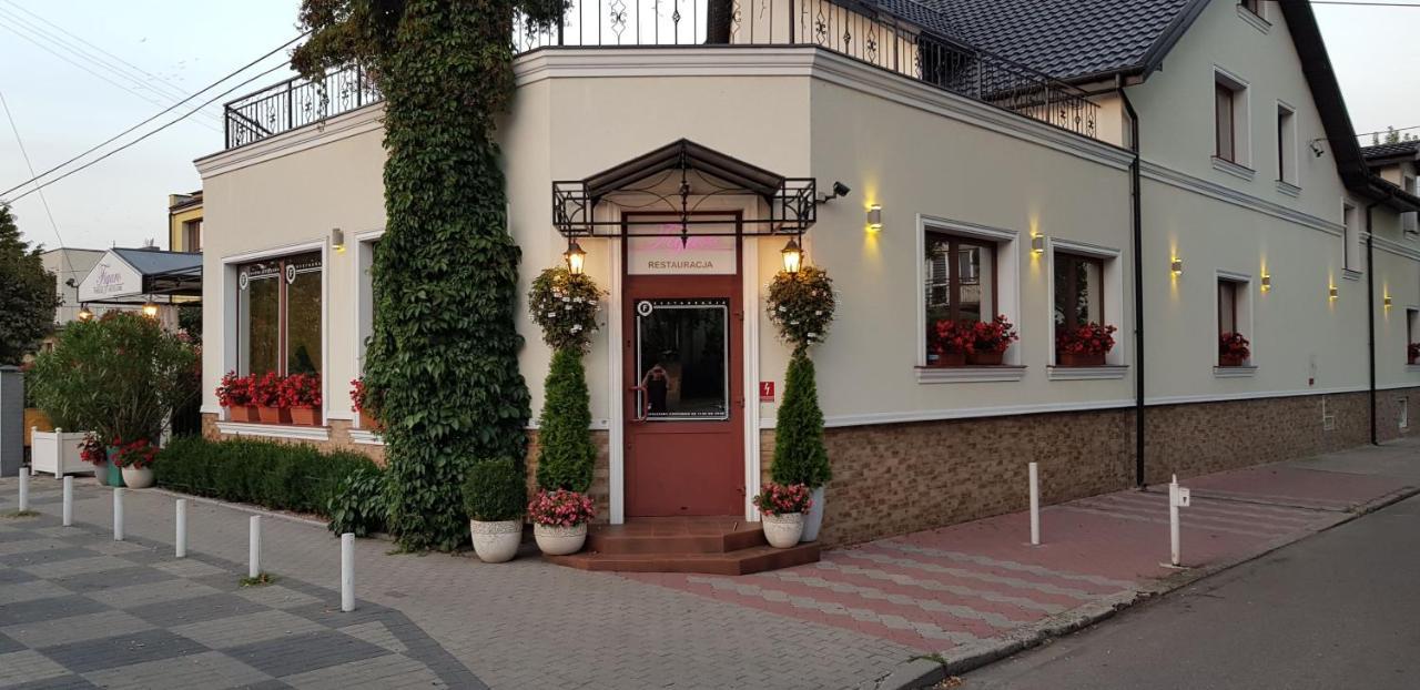 Pokoje De Luxe Figaro Płock Dış mekan fotoğraf